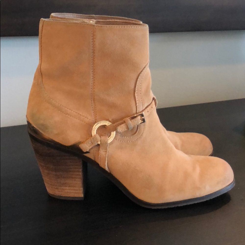 Vince Camuto suede Bootie